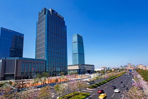 「奮斗百年路 啟航新征程」加速打造重大產(chǎn)業(yè)平臺(tái)，發(fā)動(dòng)高質(zhì)量發(fā)展主引擎 ...