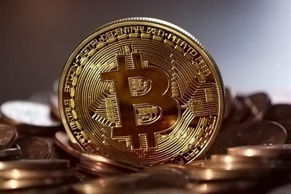 比特幣將突破60000美元：美國一上市公司正在囤積