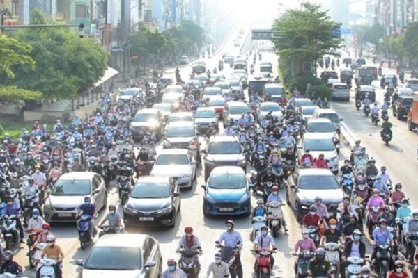 越南解封后百萬(wàn)工人“出逃”堵車(chē)，殃及蘋(píng)果耐克等跨國(guó)企業(yè) ...