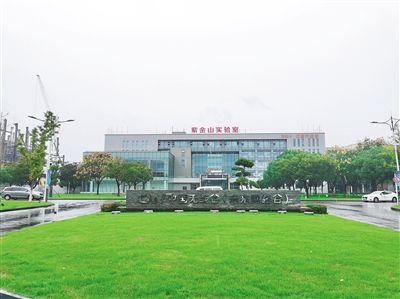 創(chuàng)新鑄就產(chǎn)業(yè)高地 合作贏得發(fā)展先機(jī)