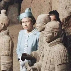 一文回顧36年前英女王作為首位英國(guó)元首訪(fǎng)華細(xì)節(jié)