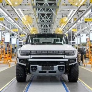 馬斯克入主推特后 通用汽車：暫停在該平臺投放廣告
