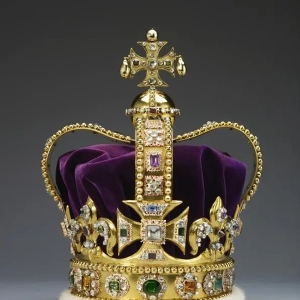 英國(guó)圣愛德華王冠將被改造 為查爾斯三世加冕禮做準(zhǔn)備