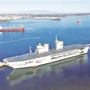 意大利海軍大型兩棲攻擊艦服役