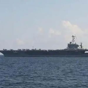 也門胡塞武裝聲稱使用導(dǎo)彈和無人機成功攻擊美國“杜魯門”號航母
