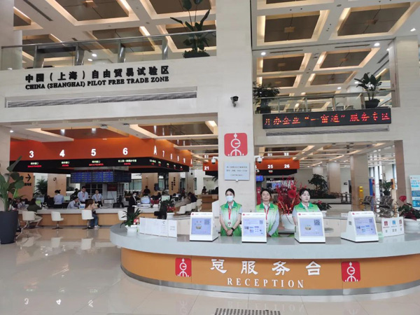 一張“證”的聚變效應：浦東以營商環(huán)境之優(yōu)，促市場主體之興